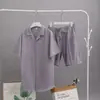 2024 nuevo traje de camisa de manga corta verano suelto casual cárdigan de algodón y lino camisa en stock venta al por mayor