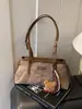 Bolso Retro de Gran Capacidad para Mujer Otoño e Invierno 2026 Nuevo Bolso de Mano al Hombro de Cuero Aceitado y Encerado Bolso de Axila de Gama Alta