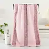 Toalla y toalla de baño de franela coral a cuadros vintage, delicadas y suaves al tacto, en tonos tierra, toalla de pareja para venta al por mayor
