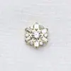 Aretes de aleación de titanio f136 con diseño de copo de nieve de zirconia, tachuelas para el cartílago de la oreja para mujer, joyería de piercing de espiral interna dorada de aleación de titanio
