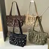 Colección Otoño 2026: Bolso de Hombro/Tote Elegante y Versátil de Gran Capacidad con Diseño de Lunares Plisados