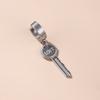 Aretes Colgantes de Acero Inoxidable Simple Europeo y Americano Hip-Hop Punk Rayo Pluma Aretes de Cruz para Hombres y Mujeres Hebillas para Orejas de Acero Titanio