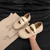 Sapatos femininos rasos de sola grossa estilo francês retrô, novo modelo outono 2026, sapatos Mary Jane Birkenstock que aumentam a altura para pessoas baixinhas