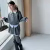 Conjunto de sudadera de otoño e invierno para niñas 2026 nuevo conjunto dulce de sudadera y falda estilo coreano para niñas mayores