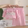 Conjunto de Menina para Primavera e Outono Estiloso Novo 2026 Moletom com Letras Manga Longa Conjunto de Duas Peças Moda para Bebê Primavera e Outono Tendência