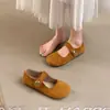 Sapatos rasos de estilo retrô francês para mulheres, novo modelo 2026, delicados e adequados para saias, sapatos Birkenstock de sola macia, sapatos Mary Jane estilosos