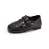 Sapatos Pequenos de Couro com Superfície de Couro Brogue Infantil 2026 Primavera Verão Novo Cor Sólida Estilo Étnico Sapatos Birkenstock Sapatos de Couro Estilo Coreano Esculpido
