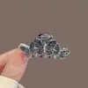 Presilha de Cabelo Elegante Borboleta com Strass Meio Presa para a Parte de Trás da Cabeça, Pequena e Requintada com um Toque de Luxo, Pinça de Cabelo para Franja