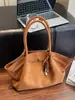 Bolsa Coreana de Nicho Grande Capacidade Feminina Fosca Tote Bag Versátil para o Dia a Dia Bolsa de Axila Moda Retro Bolsa de Ombro