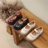 Mocasines Mary Jane Estilo Universitario para Niñas 2026 Primavera y Otoño Nuevos Zapatos de Cuero con Lazo para Niñas Planos de Suela Gruesa y Suela Baja