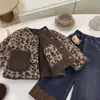 Casaco de Pele para Meninas, Novo Estilo de Inverno, Jaqueta de Algodão Solta com Estampa de Leopardo em Fleece Espessa e Quente para Crianças
