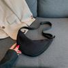Bolso Tipo Dumpling de Moda para Mujer Este Año 2026 Nuevo Diseño de Nicho Bolso de Hombro Versátil Gran Capacidad Bolso Cruzado Casual