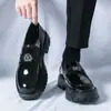 Zapatos de cuero para hombre, zapatos Derby formales de negocios de moda, suela gruesa estilo británico, cuero brillante, casual, cuero genuino, zapatos para novio de boda, que aumentan la altura