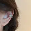 Pendientes de Clip Estilo Coreano con Estrella de Circonita, Lujo Ligero, Brazaletes de Oreja Simples y Elegantes, de Gama Alta, Exquisitos, Versátiles para Mujer