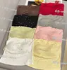 Conjunto de Primavera Dopamina Francesa Deseo Puro para Mujeres Petites, Sexy sin Tirantes que Alarga la Altura, Adornado con Pedrería, Ajustado, Camiseta Básica Reductora de Edad para Mujeres