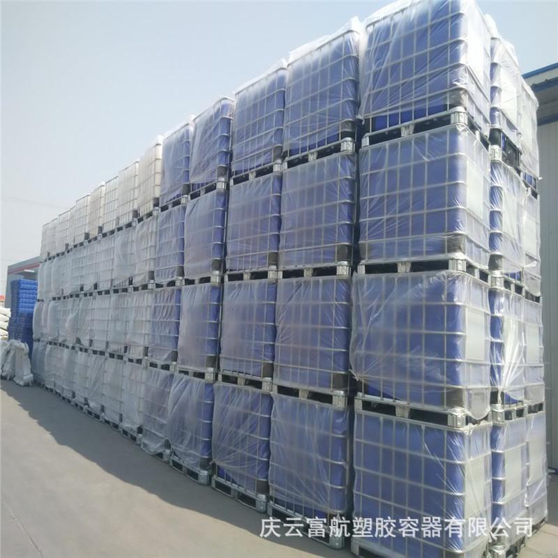 吹塑容器