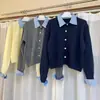 Novidade Outono e Inverno Blusa Tricô Falsa de Duas Peças com Gola Camisa Costurada para Mulheres, Tops da Moda Estilo Coreano que Rejuvenesce para Mulheres