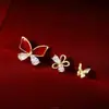 Set de Seis Pendientes de Mariposa Roja para Mujer, Lujo Ligero, Gama Alta, Pendientes Elegantes y con Estilo para el Año Nuevo