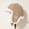 Nuevo Sombrero Lei Feng de Otoño e Invierno, Sombrero de Moda Cálido con Protección para los Oídos, Sombrero Grueso de Terciopelo para Esquí al Aire Libre, Sombrero Versátil para Ciclismo al Aire Libre