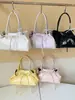 Bolso de Hombro con Diseño de Nicho para Mujer, Estilo Coreano, Ambiente Relajado y Perezoso, Gran Capacidad, Versátil para el Trabajo, Bolso de Axila
