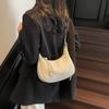 Niche Design Bolsa de Axila Feminina 2025 Nova Bolsa Crossbody de Verão All-match Bolsa Requintada Super Popular Bolsa Pequena