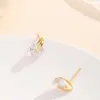 Nuevo Artículo Caliente Estilo Ins Pendientes de Botón para Mujer Hebilla Redonda Dorada Circonita Redonda Personalidad Simple Temperamento Pendientes Colgantes Dropshipping