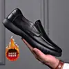 Sapatos de couro transfronteiriços algodão único mesmo estilo casual trabalho leve confortável moda popular sapatos masculinos sapatos masculinos de couro de cano baixo britânicos