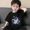 Camiseta de Manga Curta para Meninos 2026 Nova Moda de Verão Tendência Estampada Top Solto Respirável de Algodão Puro Manga Meia para Crianças