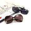 Gafas de sol polarizadas para mujer, elegantes gafas de sol de moda europea y americana, nuevas gafas de sol retro con montura grande para conducir.