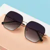 Gafas de sol para mujer 2023 gafas de sol TikTok Redes sociales estilo coreano de moda personalizadas montura grande toma callejera gafas de metal