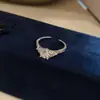 Anillo Abierto de Perla Redonda con Circonita Estilo Ins Coreano Lujo Ligero Sensación de Alta Gama Anillo para Dedo Índice Joyería de Mano Versátil de Nicho para Mujeres