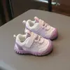 2026 Nuevos Zapatos para Caminar para Niños Niña Antideslizantes Suela Suave Velcro Mágico Zapatos Deportivos Niño Moda Versátiles Zapatos Individuales