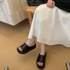 Sandálias Plataforma Modelo Novo 2026 com Solas Grossas, Tamanho Grande Sandálias Femininas Abertas no Dedo Estilo Birkenstock para o Verão, Sensação de Alto Padrão