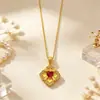 Colar com pingente de trevo de quatro folhas em rubi vermelho escovado com diamantes, corrente para clavícula de luxo leve nicho chinês novo vintage