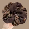 Novo scrunchie de alta qualidade para rabo de cavalo baixo 2026 para mulheres, apresentando um estilo inspirado em Melard, um acessório de cabelo retrô para outono e inverno