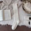 Meias femininas de cashmere para outono e inverno, estilo retrô japonês, padrão losango, cor café, meias até a panturrilha, meias rendadas doces, meias de tricô folgadas versáteis