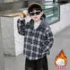 Jaqueta Xadrez Masculina Outono e Inverno 2026 Nova Estilo Coreano Cool Bebê Acolchoada Espessada Top Roupas Infantis para Meninos