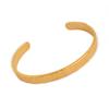 Pulsera texturizada de moda simple elegante europea y americana tipo C de acero de titanio chapado en oro pulsera abierta joyería del mismo estilo de celebridad de TikTok