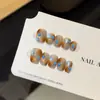 [Sussurro] Âmbar Maillard Unhas Vestíveis Curtas Branqueamento Outono e Inverno Patch de Arte para Unhas Unhas Postiças