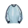 Camiseta de manga larga a rayas bicolor con cuello en V pequeño para hombre, corte holgado, deportiva, marca de moda, top casual de cuello redondo, sudadera elegante para primavera y otoño
