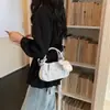 Bolsa de Mão Feminina Exclusiva de Nicho 2026 Nova Moda Versátil Diária Bolsa Transversal Doce Floral Pequena Bolsa Tote para Mulheres