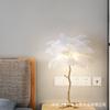 Luminária de Chão de Pena de Avestruz, High-End, Moderna e Simples Casamento, Luz de Cabeceira Nórdica para Quarto, Lâmpada Decorativa de Atmosfera de Luxo