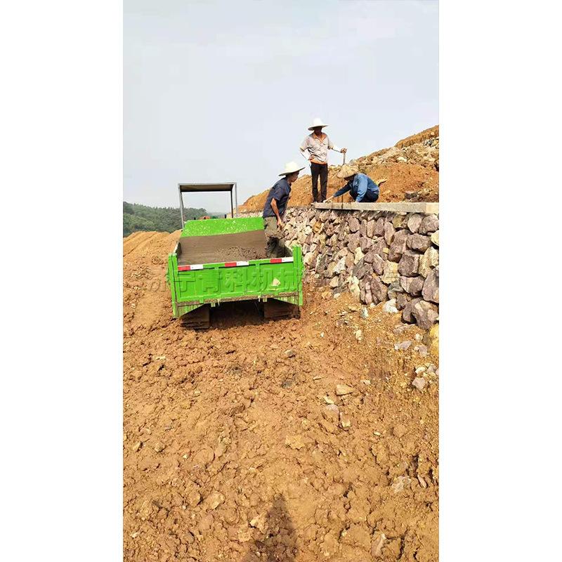 12613539320_1087810154