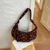 Bolsa Retro de Bolinhas Feminina 2026 Nova Moda Bolsa Dumpling Versátil de Ombro Único Bolsa de Axila Bolsa Casual para o Dia a Dia Feminina