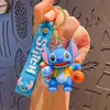 Llavero de Muñeca de Dibujos Animados Creativa Stitch Máquina de Juguetes Lindo Colgante para Bolso Llavero de Coche Pequeño Regalo Venta al por Mayor