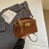 Bolso de Mano Casual de Nicho de Alto Valor Estético 2025 Invierno Nuevo Bolso Cruzado para el Trabajo Bolso de Hombro Retro Elegante