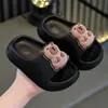 Chinelos de verão infantis para meninas em EVA antiderrapante Capivara para casa passeio desenho animado interno sola macia para bebê menino