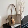 Bolso Tote de Gran Capacidad Nuevo 2025 para Mujer, Bolso de Hombro de Gama Alta para Viajes Diarios, Bolso de Hombro Versátil de Nicho para Mujer