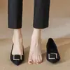 Saltos Altos Pretos para Mulheres 2025 Novo Estilo Outono Estilo Francês Estilo Deusa Sapatos Profissionais de Trabalho Bico Fino Salto Agulha para Mulheres