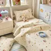 2026 Novo Estilo Fresco e Simples Cobre de Cama Estampado, Cobre de Cama para Estudante, Lençol Acolchoado Espesso, Estilo para Todas as Estações